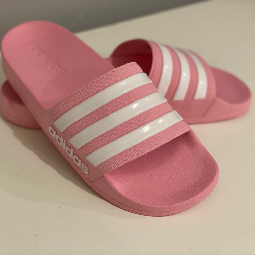 Women's Adidas Pink Adilette Aqua Sport Slides / Shower Slides / Slip-Ons Size 5